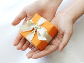 株式会社　丸和　百中社　大切なあの人に。当社のおすすめギフト