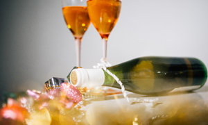 株式会社　丸和　百中社　忘年会・パーティーの景品として